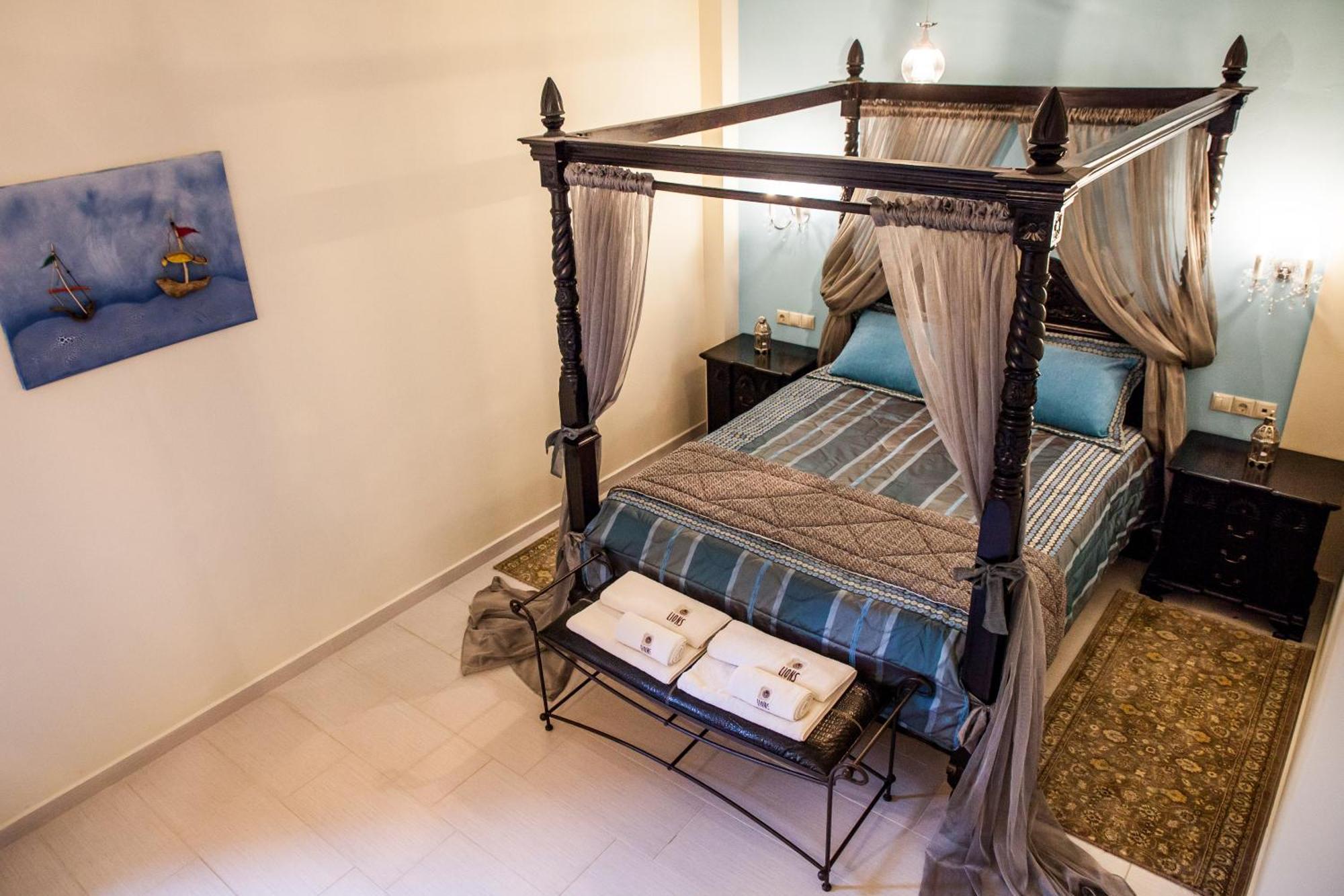 Aparthotel Lions Nine Mourésion Pokoj fotografie